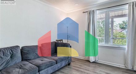 Residential - Single Family Home - Toronto, Canada - Canada