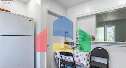 Residential - Single Family Home - Toronto, Canada - Canada