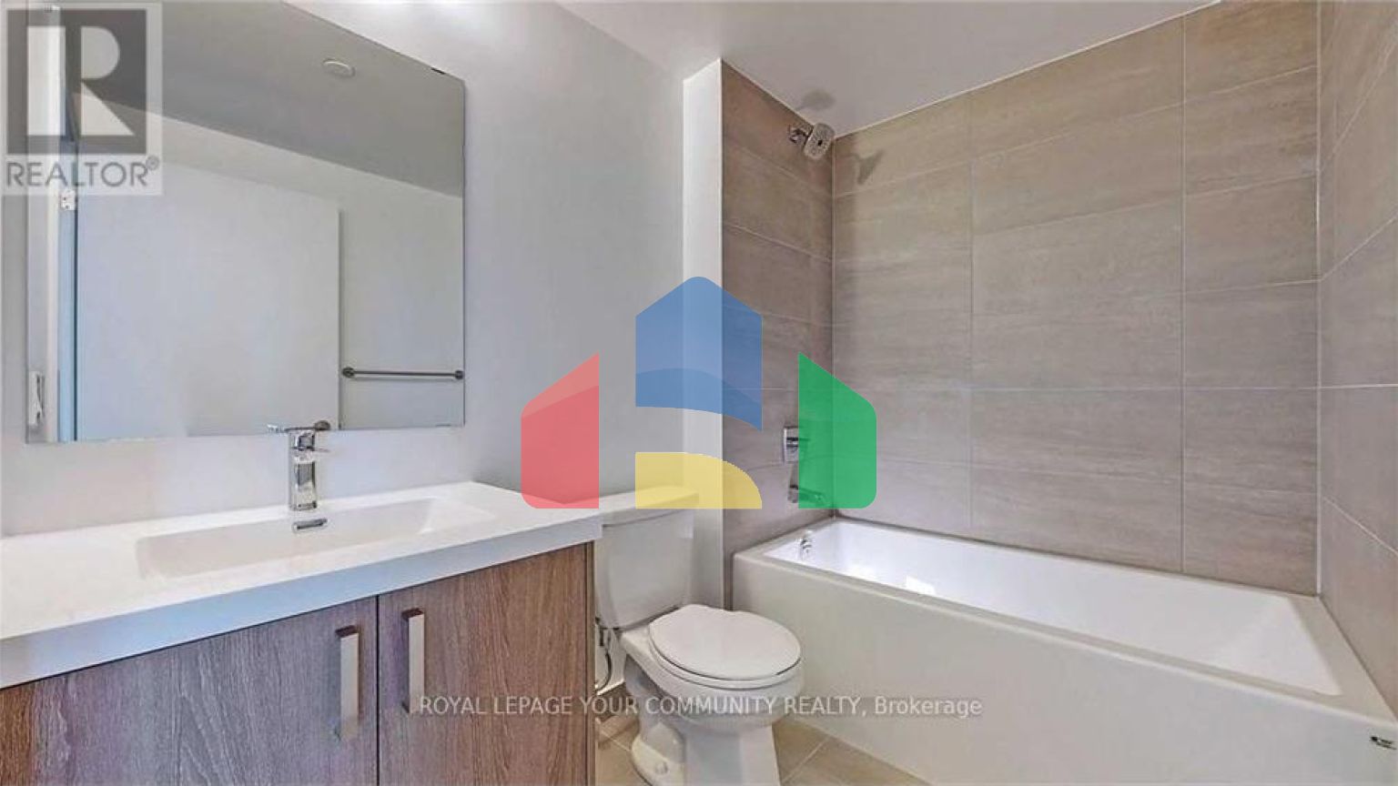 Residential - Single Family Home - Toronto, Canada - Canada