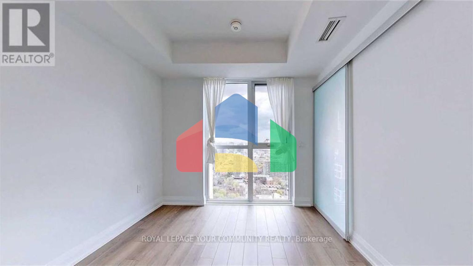 Residential - Single Family Home - Toronto, Canada - Canada