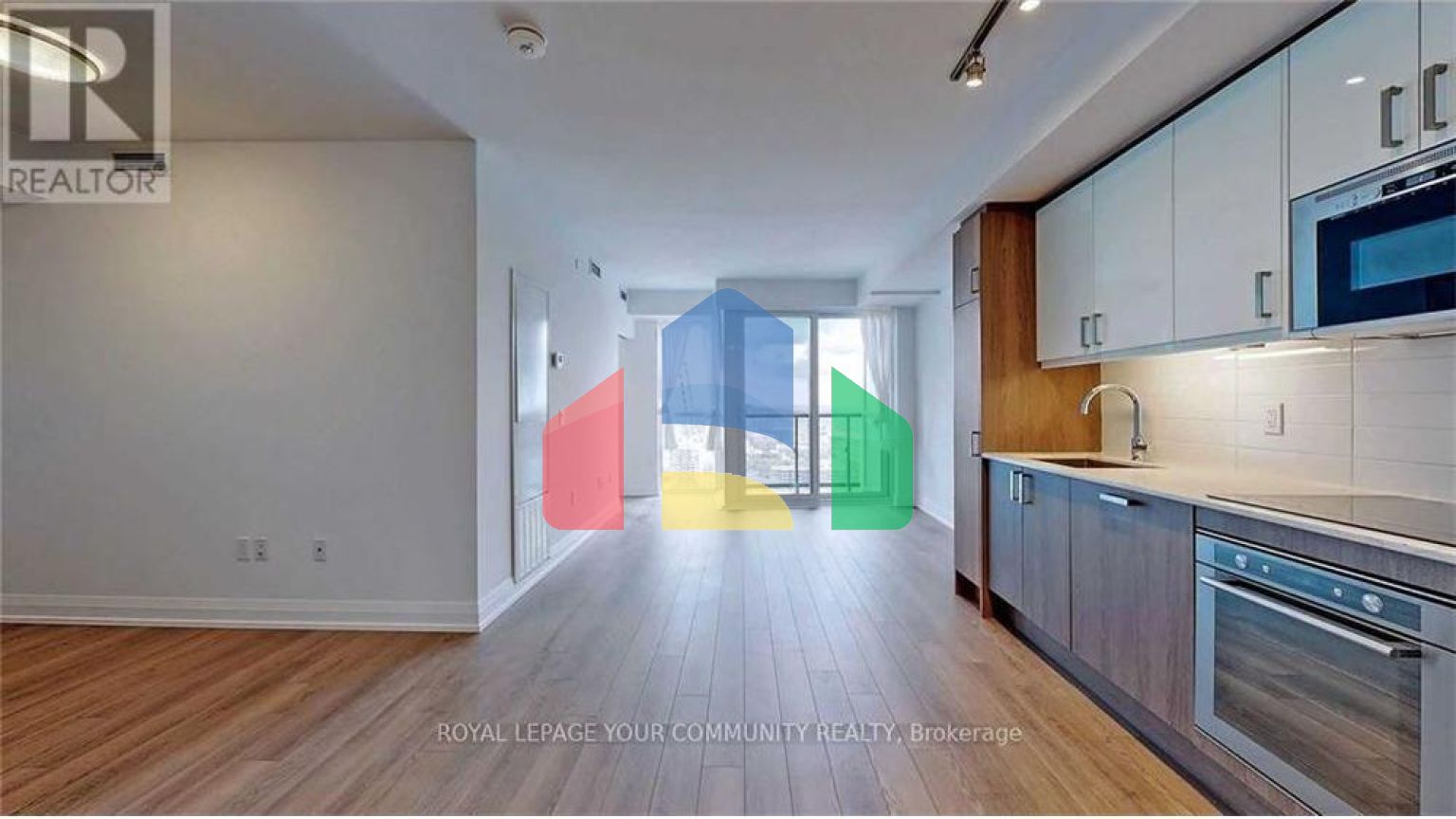 Residential - Single Family Home - Toronto, Canada - Canada