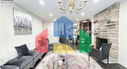 Residential - Single Family Home - Toronto, Canada - Canada