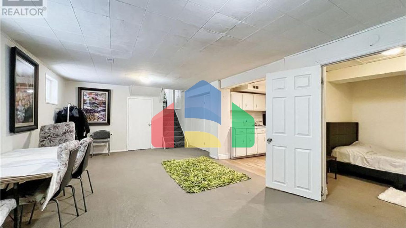 Residential - Single Family Home - Toronto, Canada - Canada