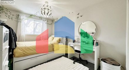 Residential - Single Family Home - Toronto, Canada - Canada