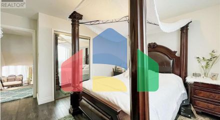 Residential - Single Family Home - Toronto, Canada - Canada