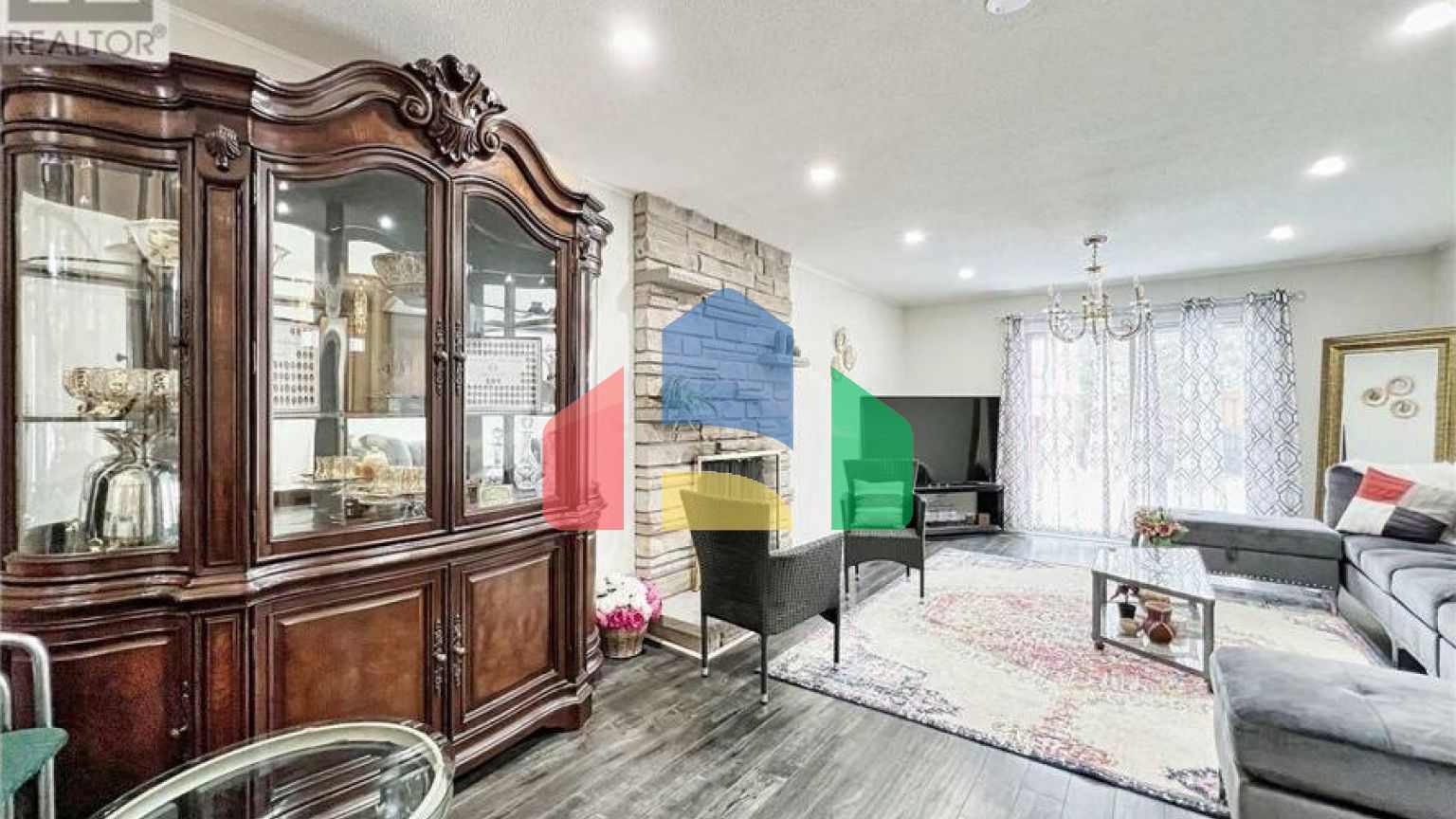 Residential - Single Family Home - Toronto, Canada - Canada