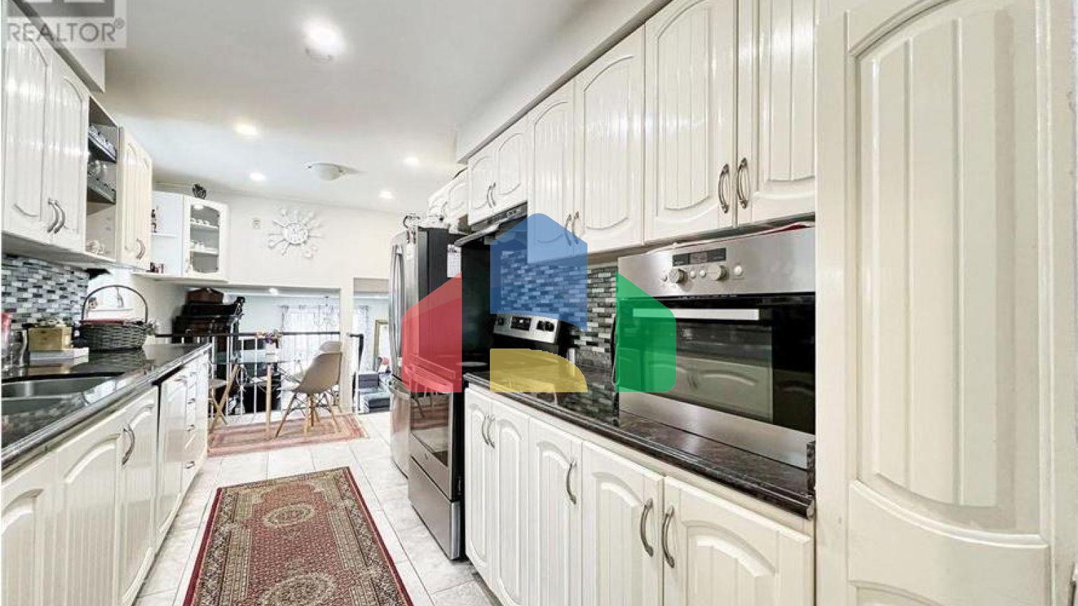 Residential - Single Family Home - Toronto, Canada - Canada