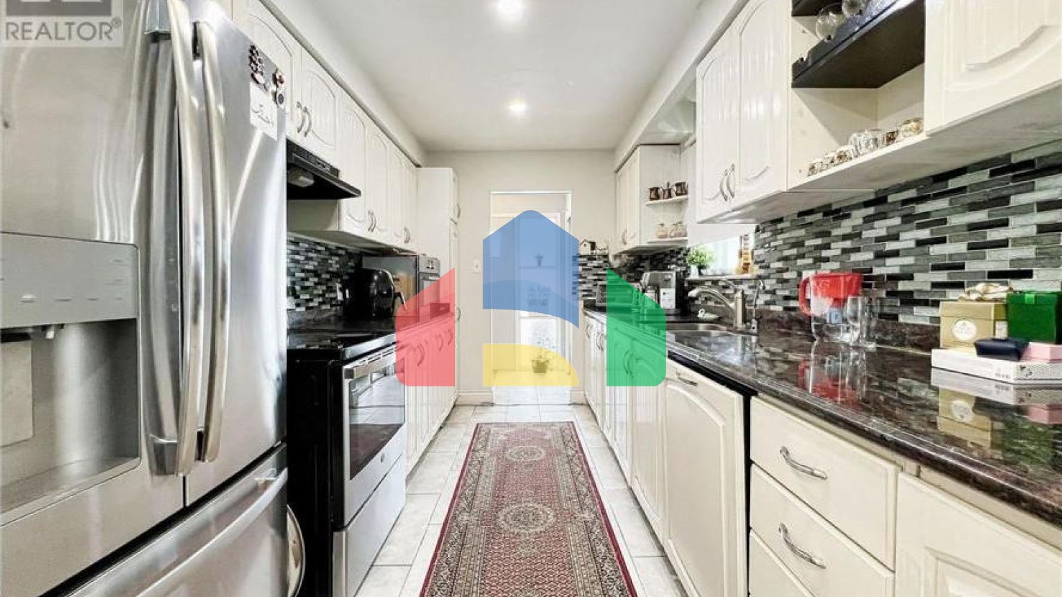 Residential - Single Family Home - Toronto, Canada - Canada