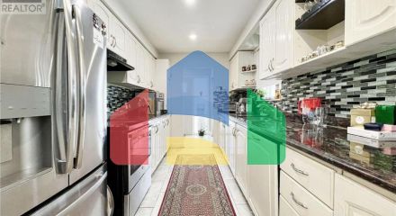 Residential - Single Family Home - Toronto, Canada - Canada