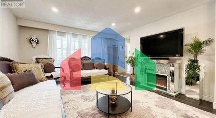 Residential - Single Family Home - Toronto, Canada - Canada