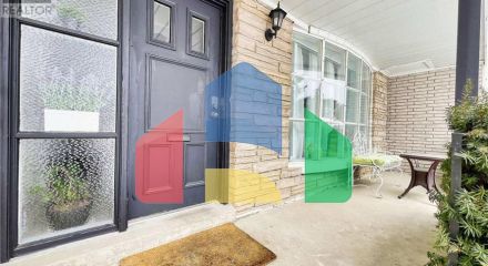 Residential - Single Family Home - Toronto, Canada - Canada