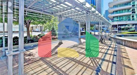 Residential - Single Family Home - Toronto, Canada - Canada