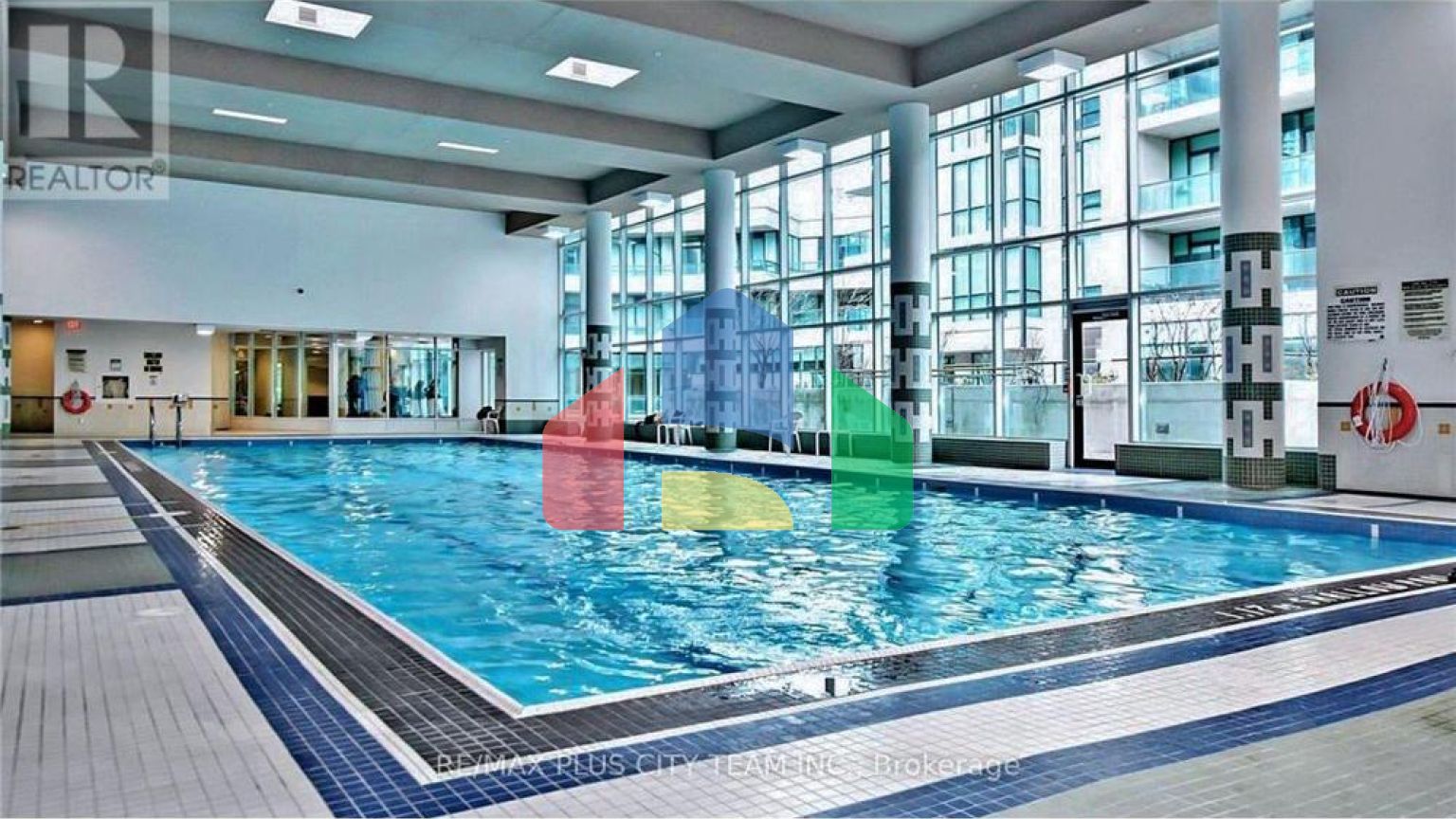 Residential - Single Family Home - Toronto, Canada - Canada