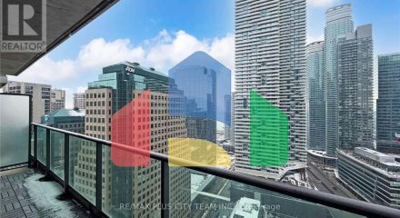 Residential - Single Family Home - Toronto, Canada - Canada