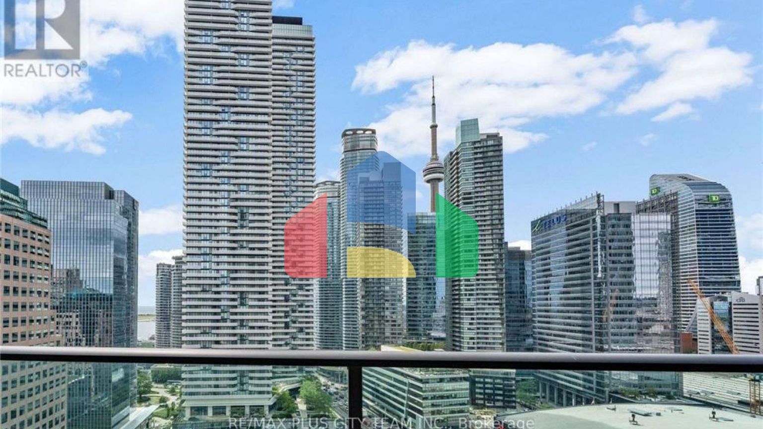 Residential - Single Family Home - Toronto, Canada - Canada