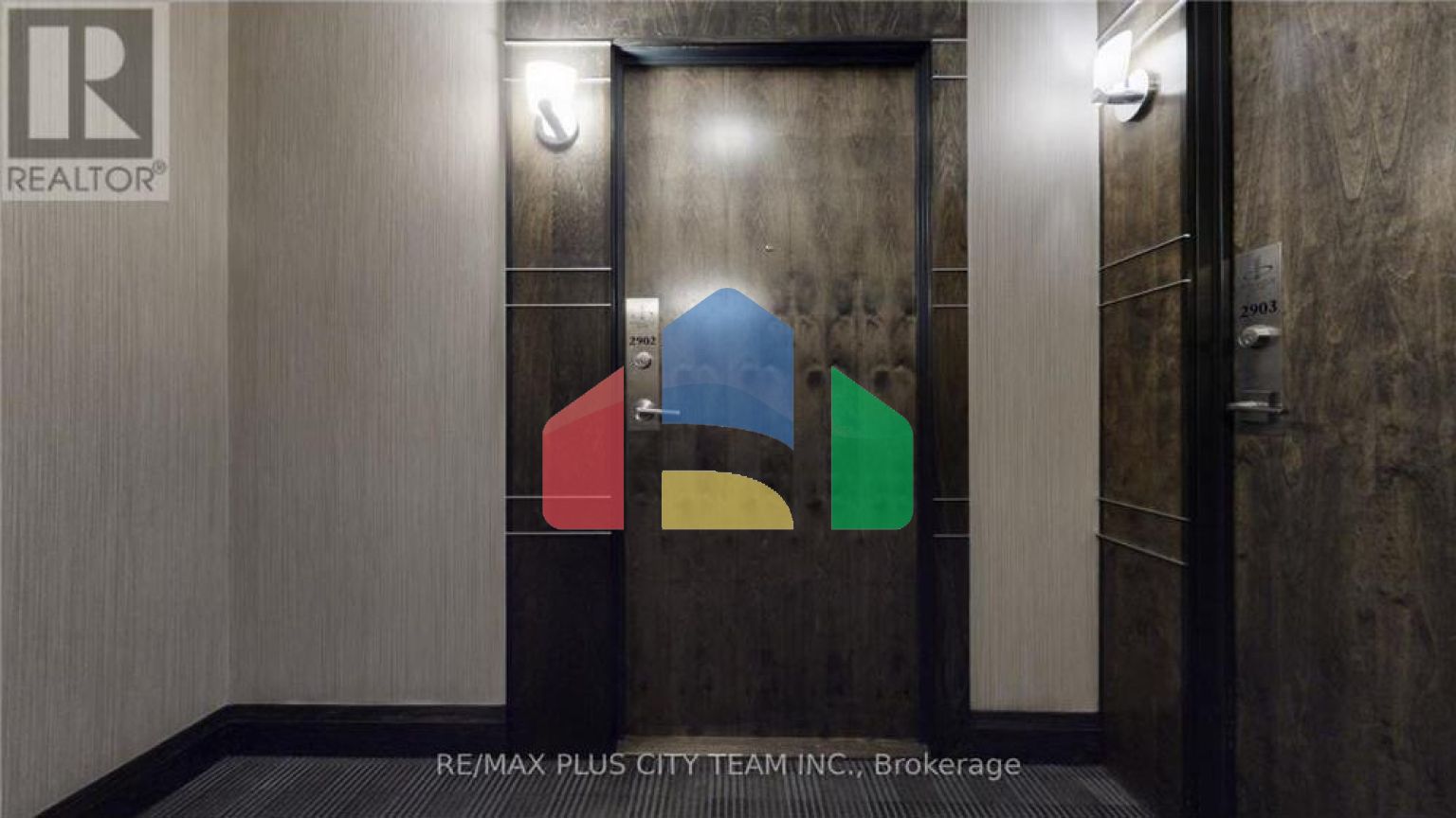 Residential - Single Family Home - Toronto, Canada - Canada