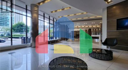 Residential - Single Family Home - Toronto, Canada - Canada