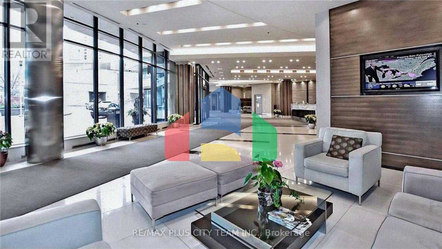 Residential - Single Family Home - Toronto, Canada - Canada