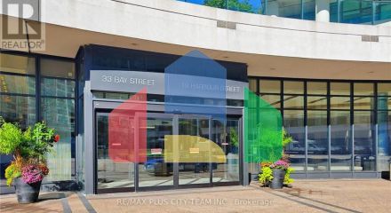 Residential - Single Family Home - Toronto, Canada - Canada