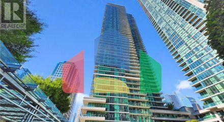 Residential - Single Family Home - Toronto, Canada - Canada