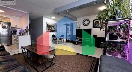 Residential - Single Family Home - Toronto, Canada - Canada