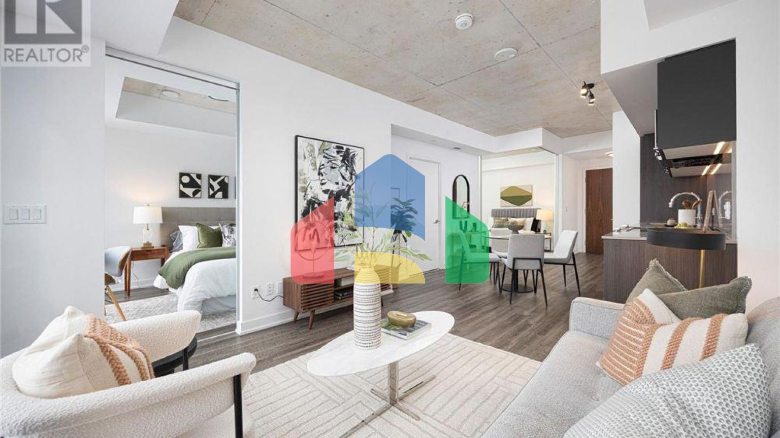 Residential - Condo/Apartment - Toronto, Canada - Canada