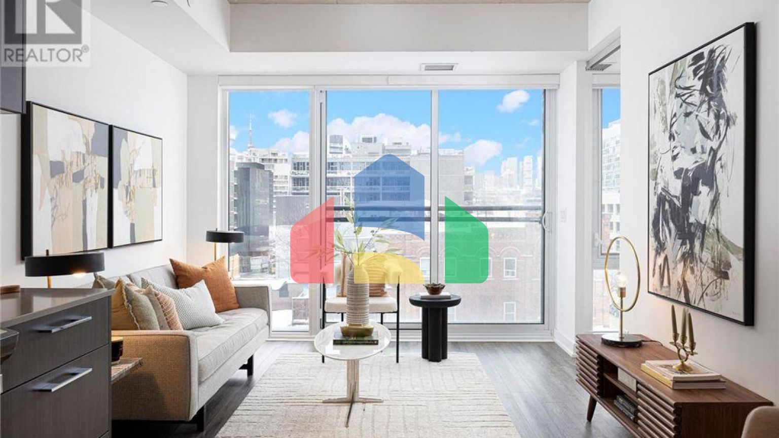 Residential - Condo/Apartment - Toronto, Canada - Canada