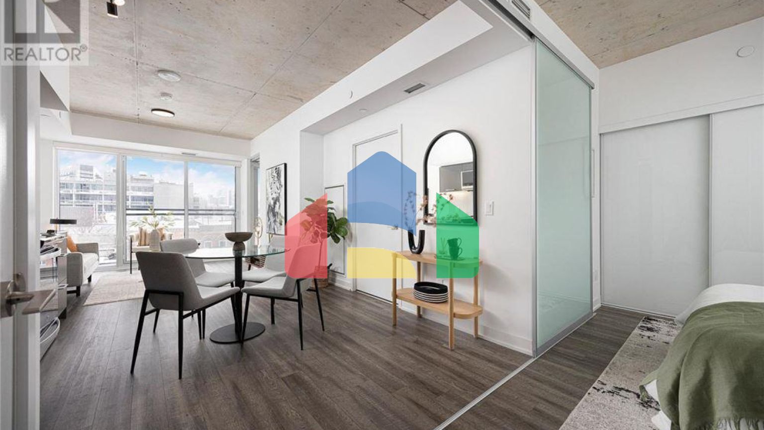 Residential - Condo/Apartment - Toronto, Canada - Canada