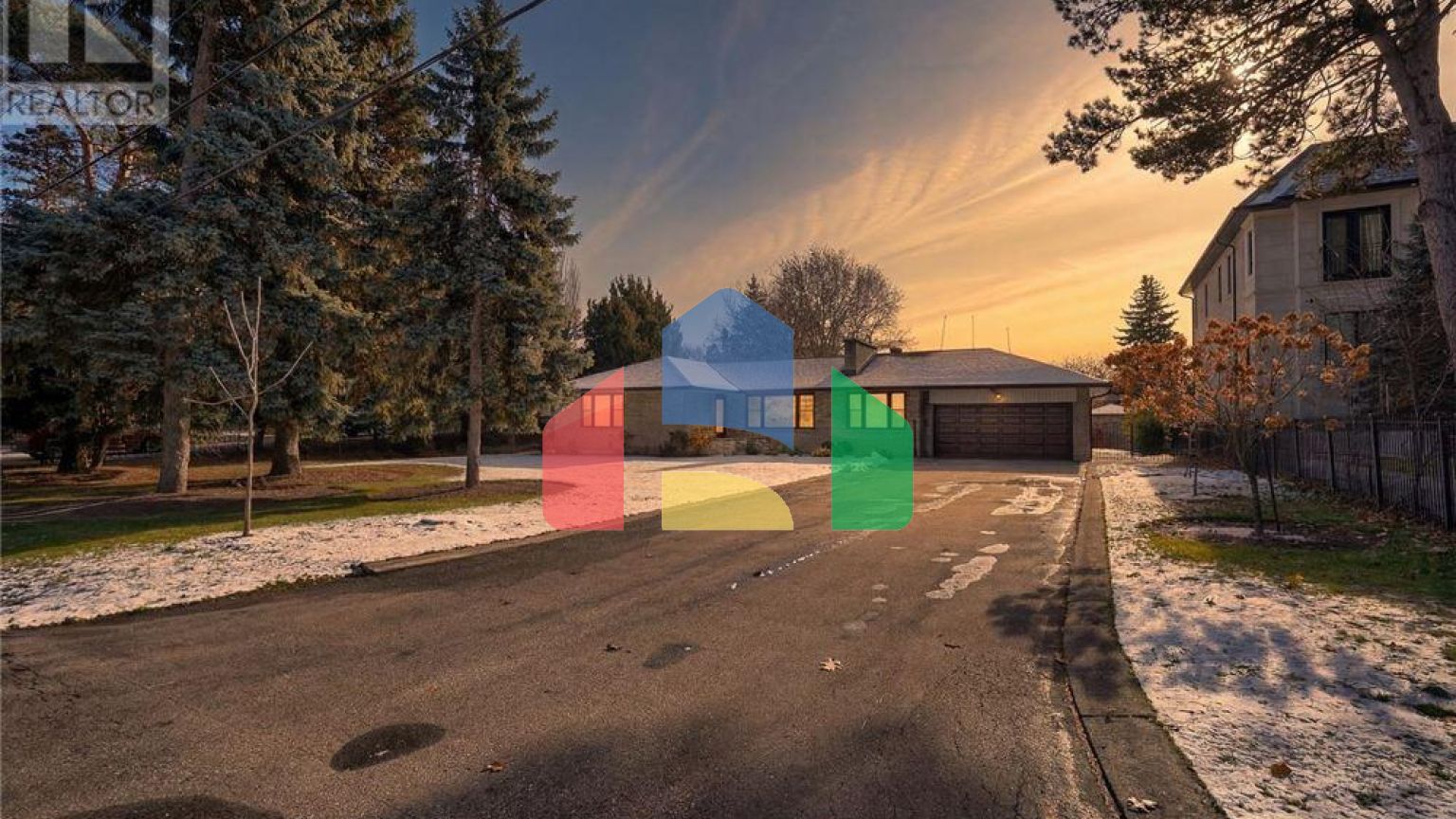 Residential - Single Family Home - Toronto, Canada - Canada