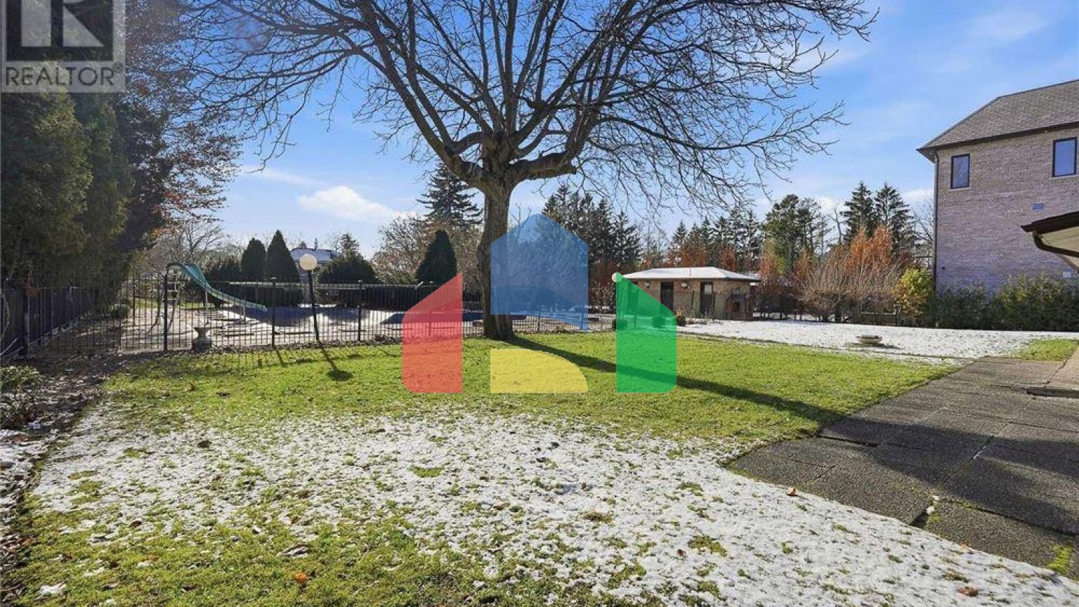 Residential - Single Family Home - Toronto, Canada - Canada