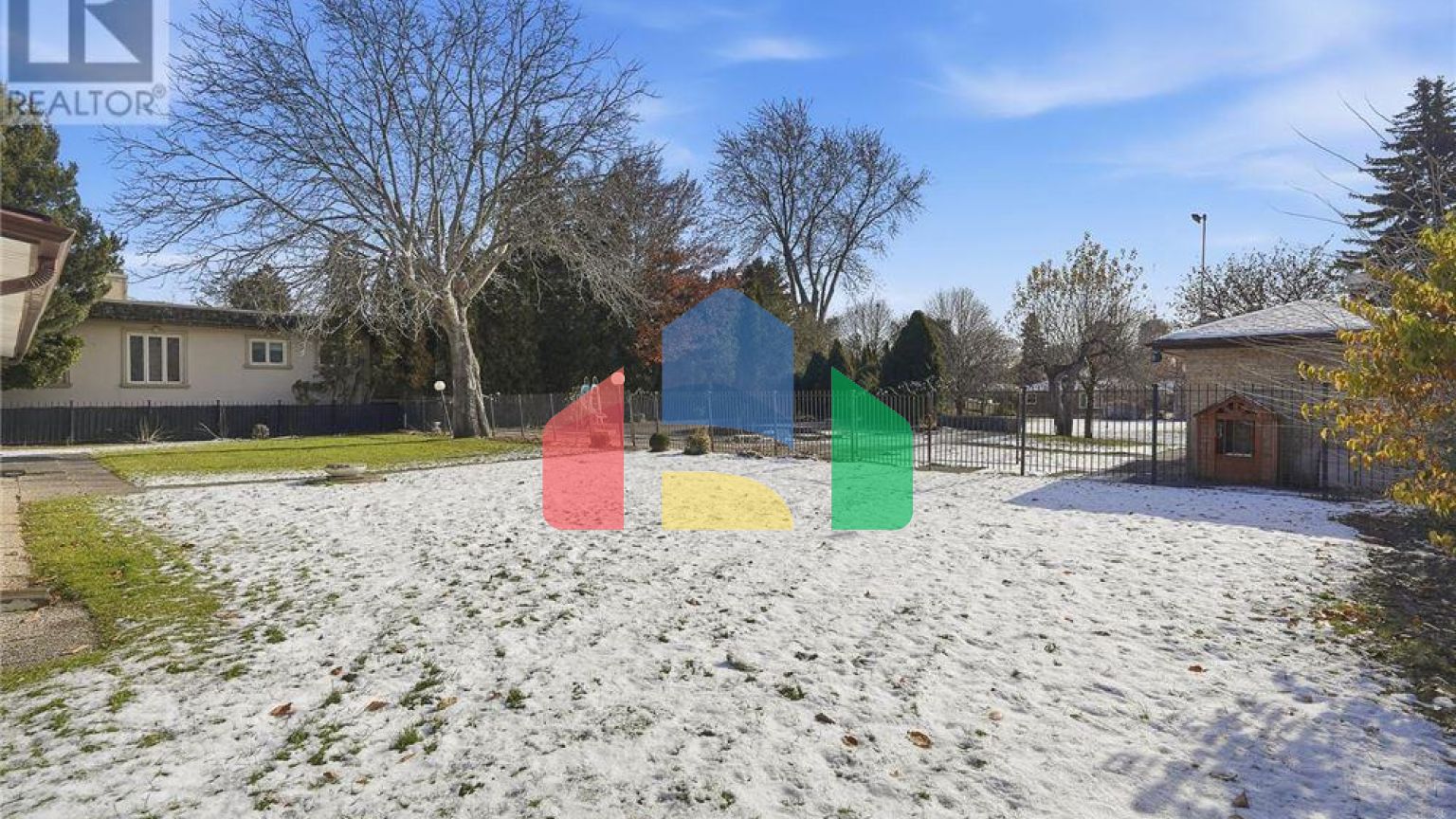 Residential - Single Family Home - Toronto, Canada - Canada