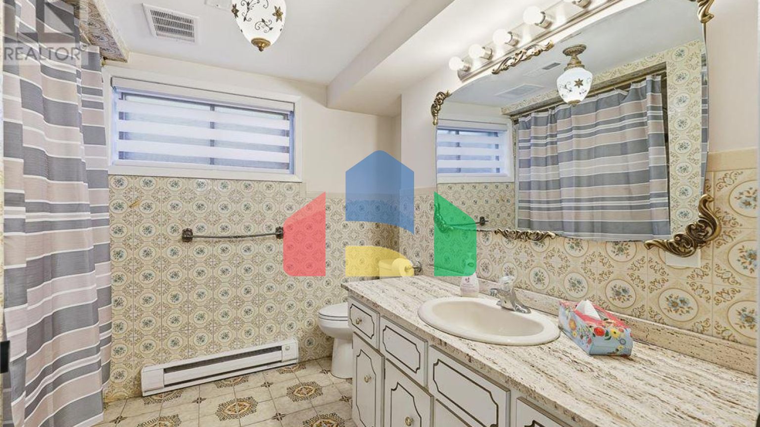 Residential - Single Family Home - Toronto, Canada - Canada