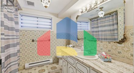 Residential - Single Family Home - Toronto, Canada - Canada