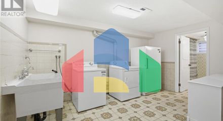 Residential - Single Family Home - Toronto, Canada - Canada