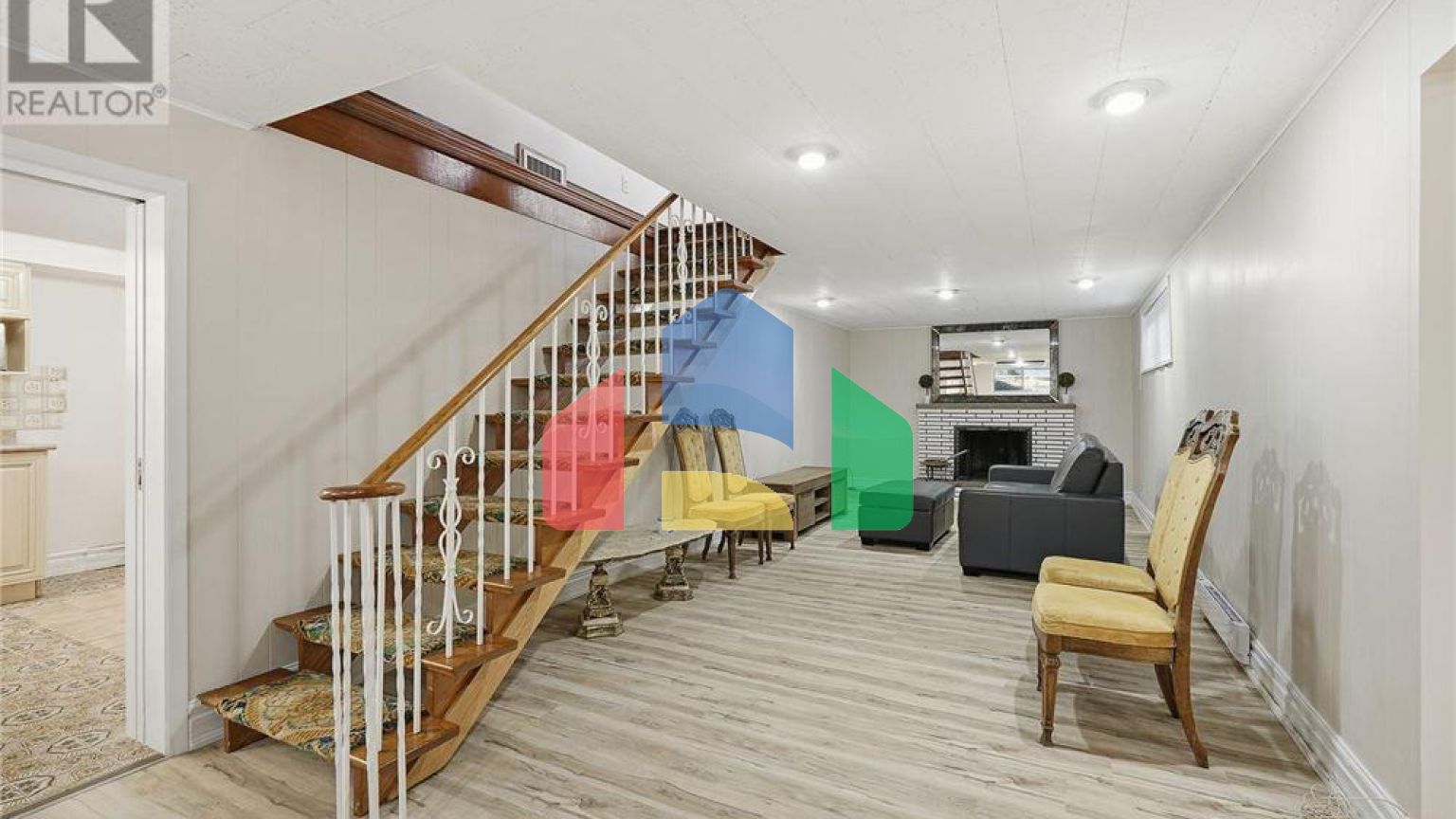 Residential - Single Family Home - Toronto, Canada - Canada