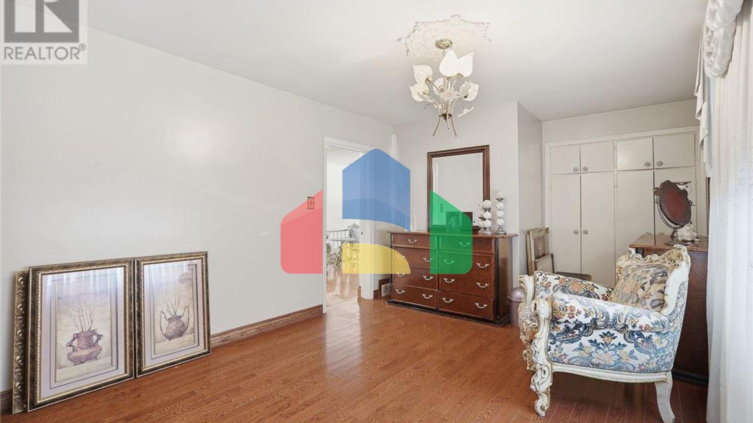 Residential - Single Family Home - Toronto, Canada - Canada