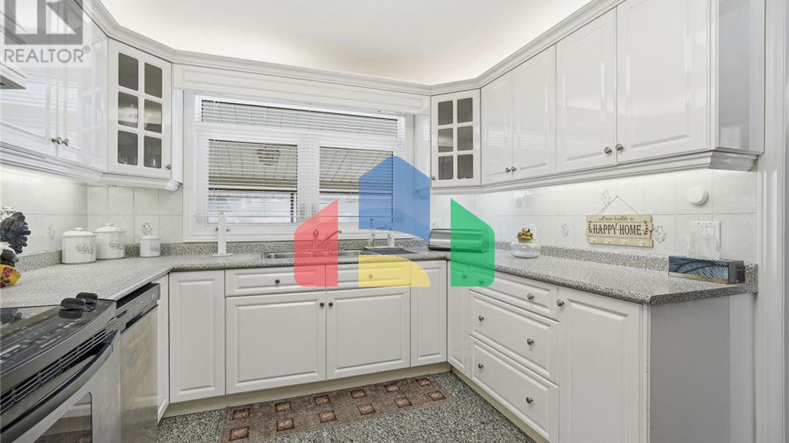 Residential - Single Family Home - Toronto, Canada - Canada