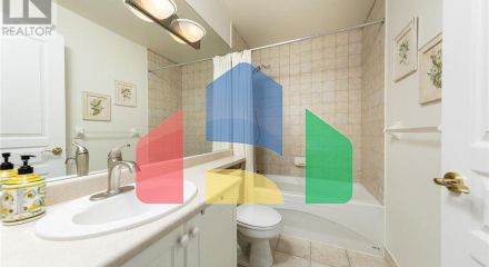 Residential - Single Family Home - Toronto, Canada - Canada