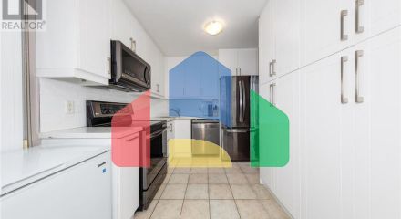 Residential - Single Family Home - Toronto, Canada - Canada