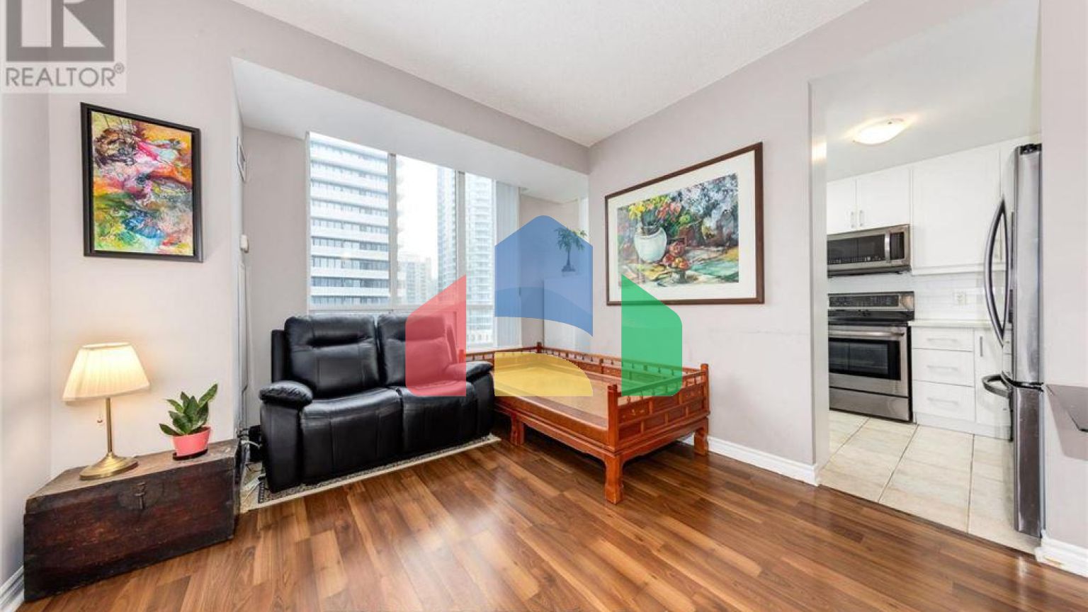 Residential - Single Family Home - Toronto, Canada - Canada