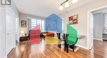 Residential - Single Family Home - Toronto, Canada - Canada