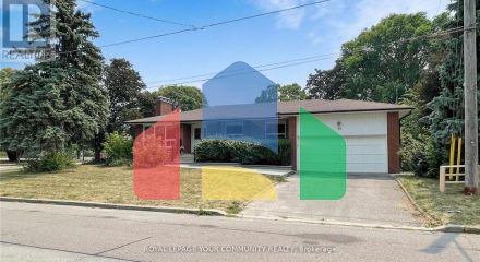 Residential - Single Family Home - Toronto, Canada - Canada