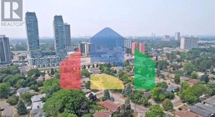 Residential - Single Family Home - Toronto, Canada - Canada