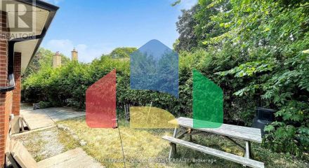 Residential - Single Family Home - Toronto, Canada - Canada