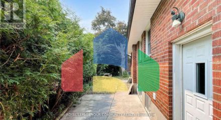 Residential - Single Family Home - Toronto, Canada - Canada