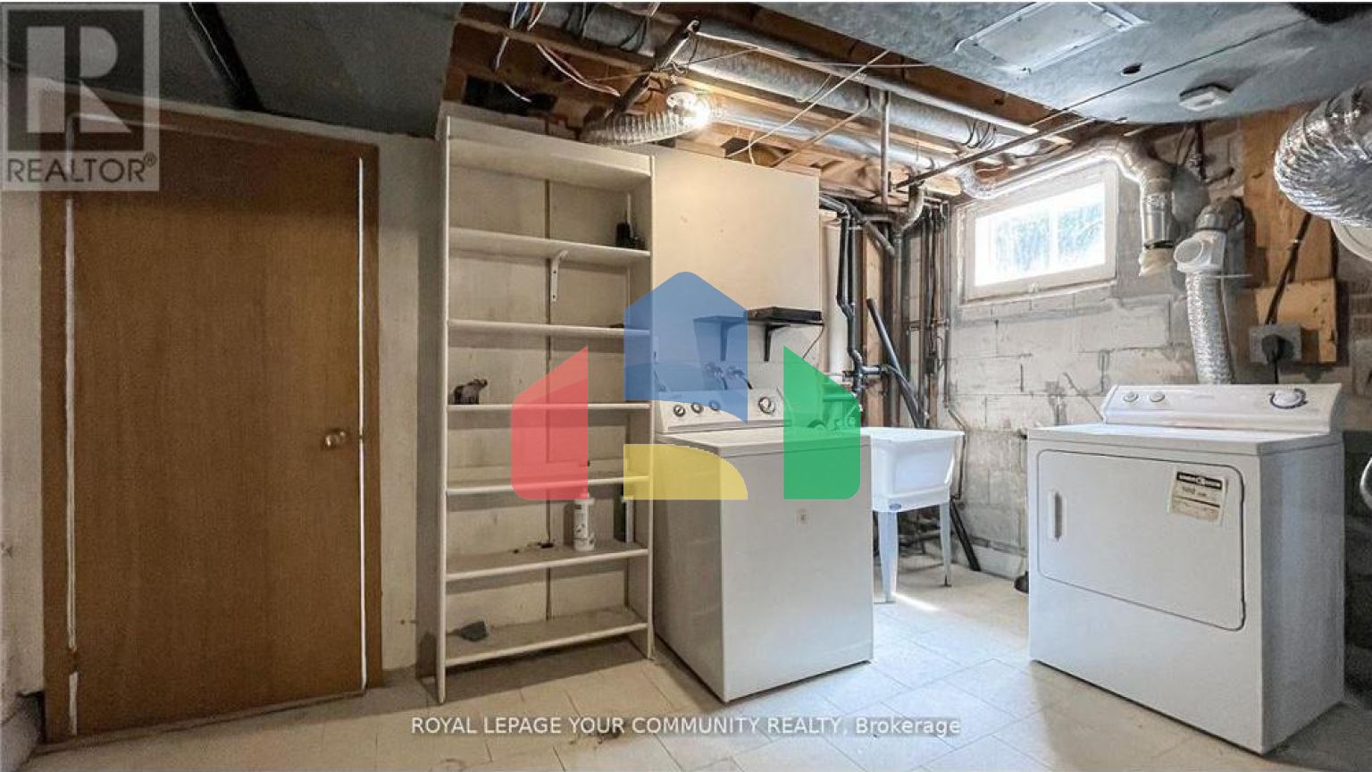 Residential - Single Family Home - Toronto, Canada - Canada