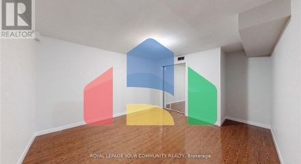 Residential - Single Family Home - Toronto, Canada - Canada