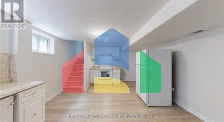 Residential - Single Family Home - Toronto, Canada - Canada