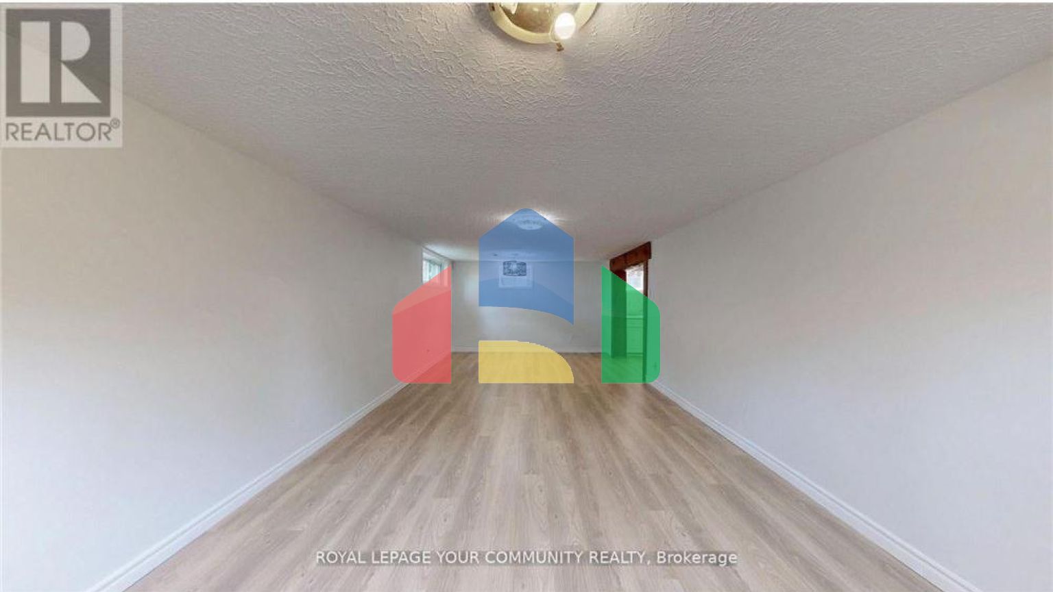 Residential - Single Family Home - Toronto, Canada - Canada