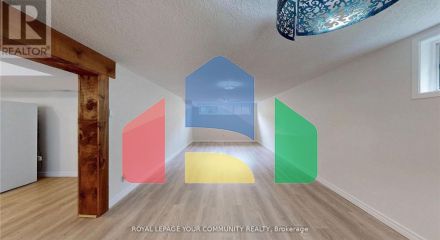 Residential - Single Family Home - Toronto, Canada - Canada